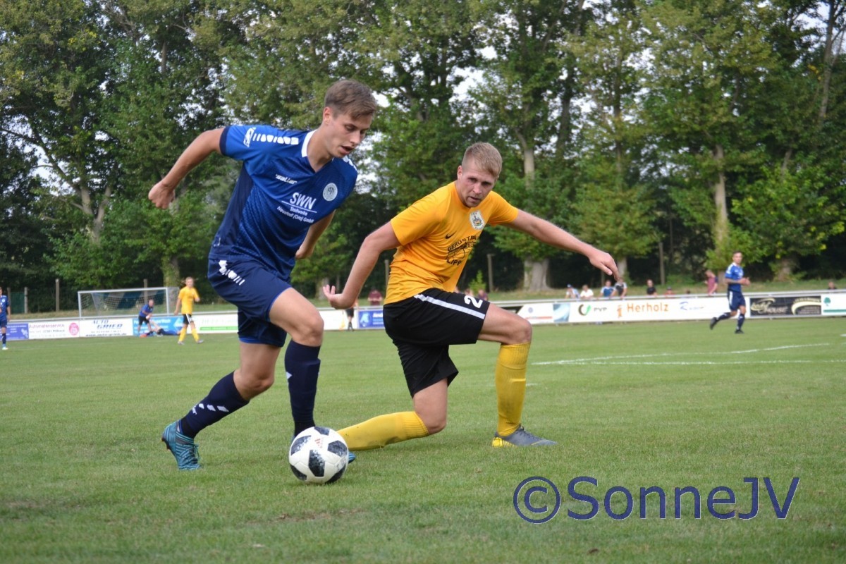 Derbysieg: FSV holt drei Punkte bei Blau-Weiß Neustadt