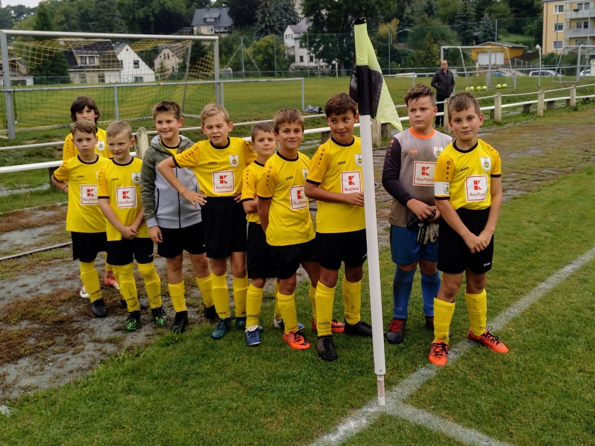 Niederlage im ersten Heimspiel