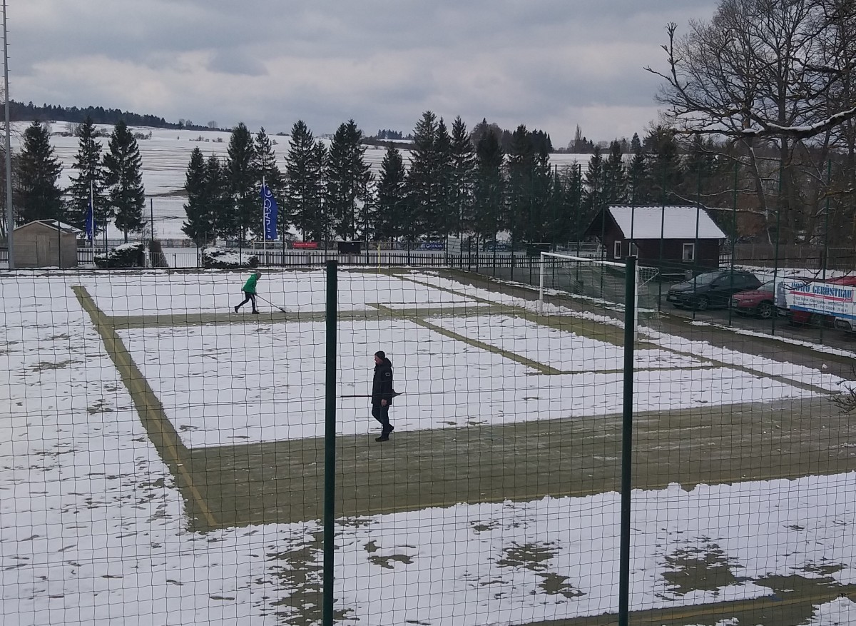 Zweite geht nach „lockerem Aufgaloppieren“ als klarer Derbysieger vom Platz