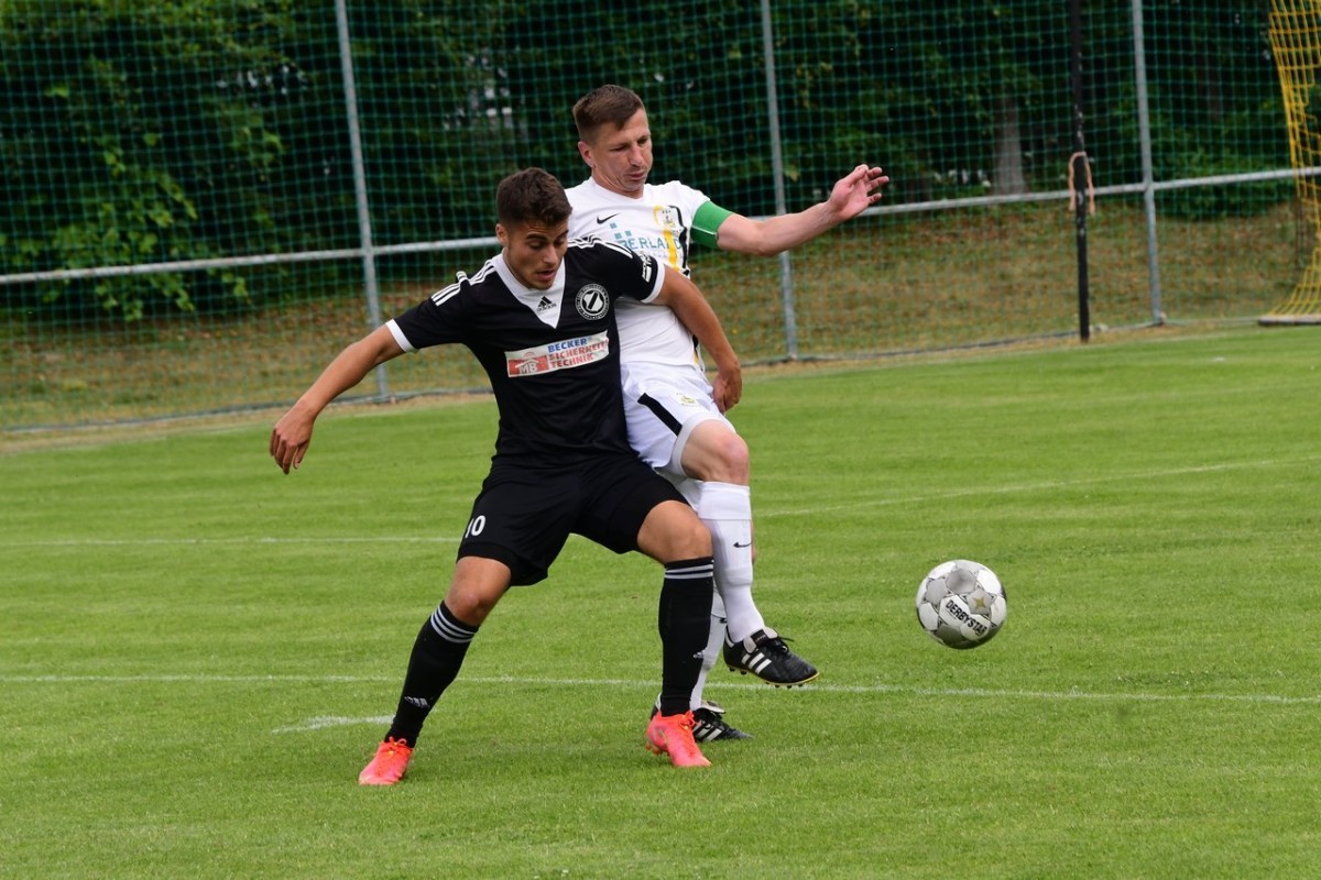 Auf zum letzten Ritt: FSV Schleiz beendet Saison bei Blau-Weiß Bad Frankenhausen