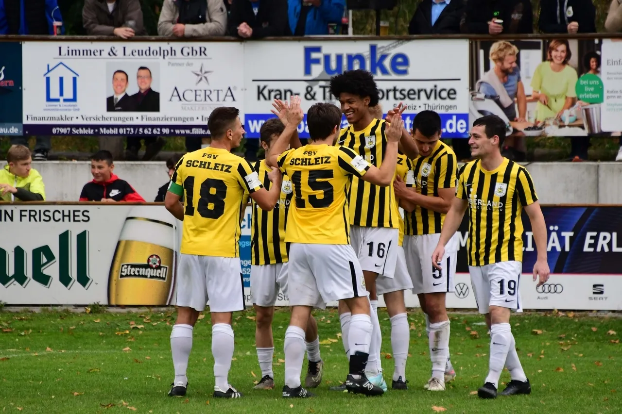 Kopfball-Doppelschlag ebnet den Weg: Schleiz mit verdientem 3:1-Heimsieg