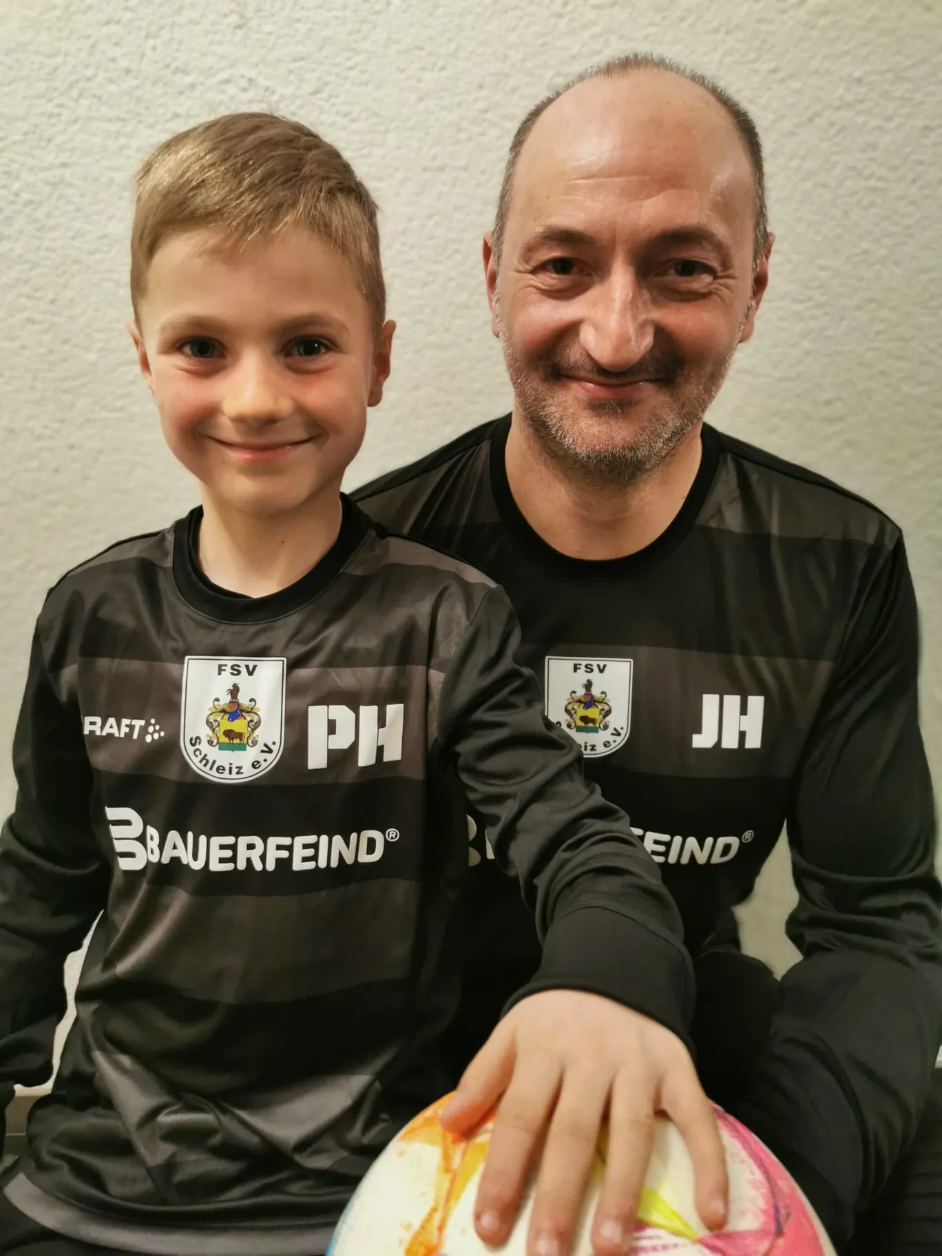 In Schale werfen: Am Samstag ist Trikot-Tag im Saale-Orla-Kreis!