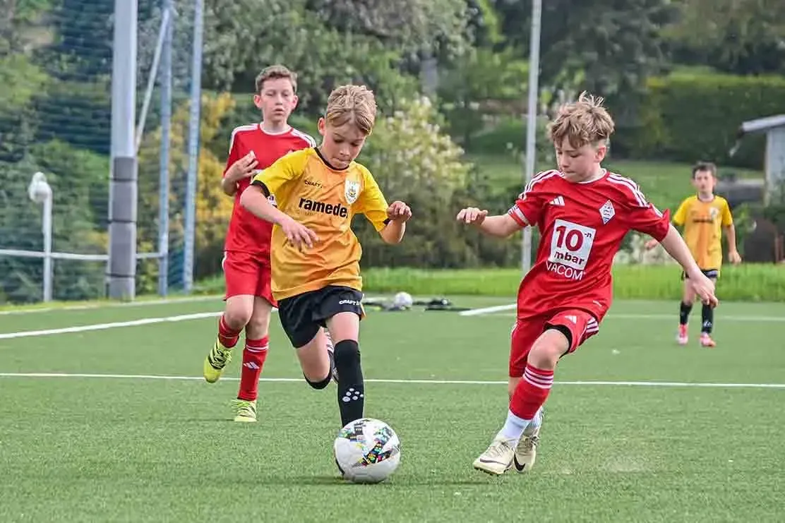 Schleizer E-Junioren starten furiose Aufholjagd