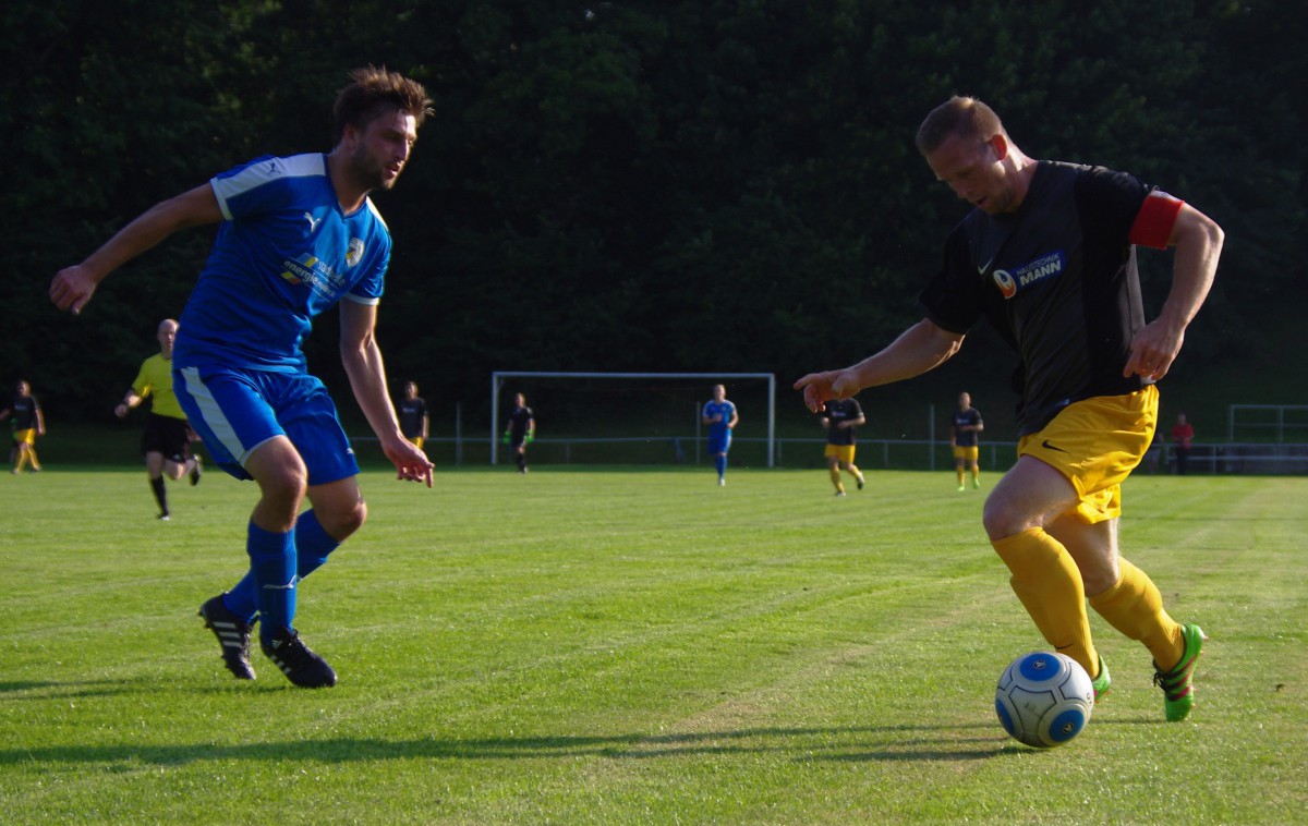 Starker FSV bezwingt Oberliga-Elf des FC Carl Zeiss Jena