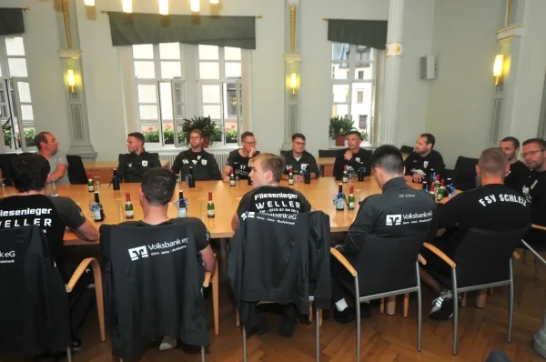 Bürgermeister empfängt FSV Schleiz im Rathaus