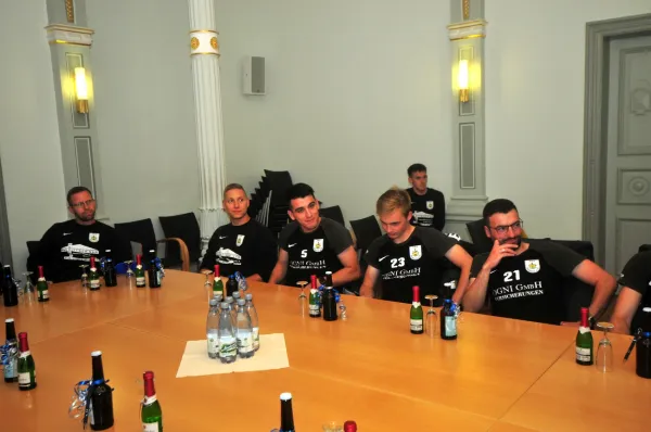 Bürgermeister empfängt FSV Schleiz im Rathaus