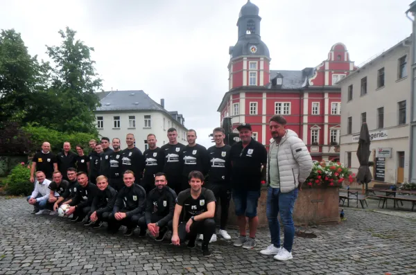Bürgermeister empfängt FSV Schleiz im Rathaus