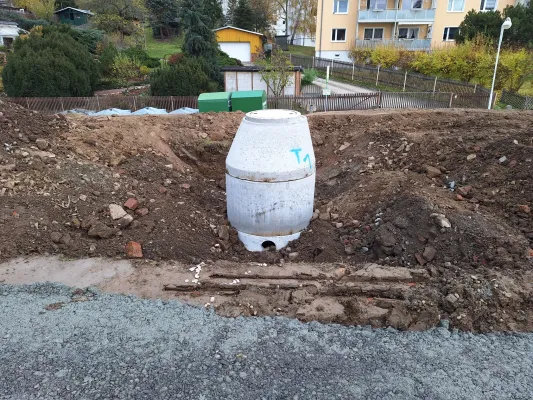 Bauphase Kunstrasen - Teil 1 (St. Strauß)