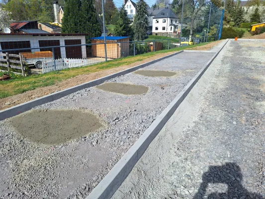 Bauphase Kunstrasen - Teil 2 (St. Strauß)