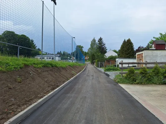 Bauphase Kunstrasen - Teil 2 (St. Strauß)