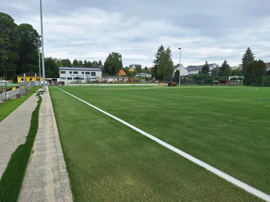 Bauphase Kunstrasen - Teil 2 (St. Strauß)