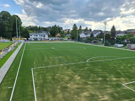 Bauphase Kunstrasen - Teil 2 (St. Strauß)