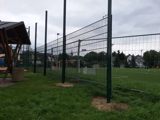 Bauphase Kunstrasen - Teil 2 (St. Strauß)