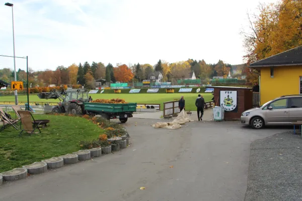 Arbeitseinsatz 'Herbstlaub' I